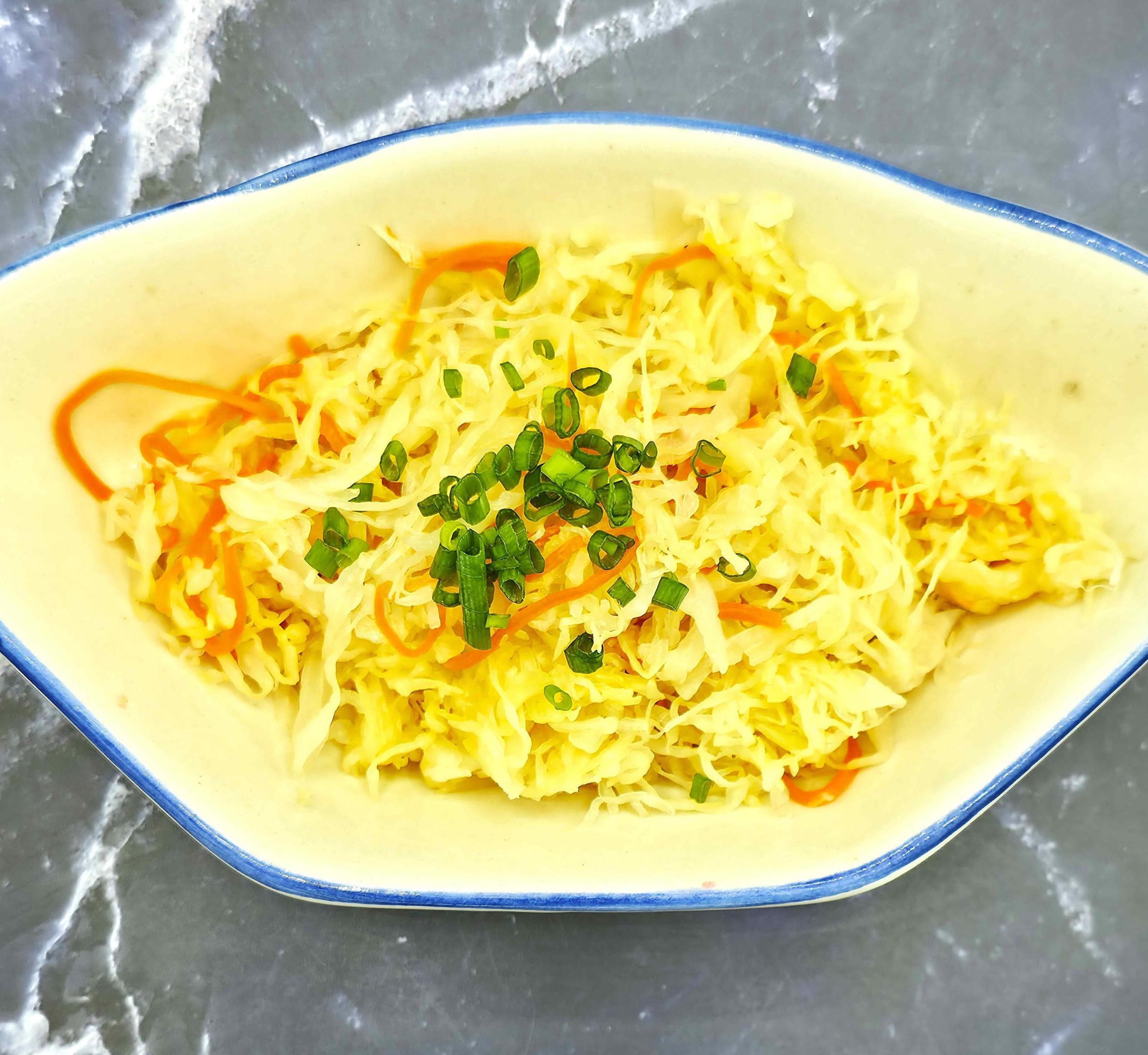 Квашенная капуста с растительным маслом