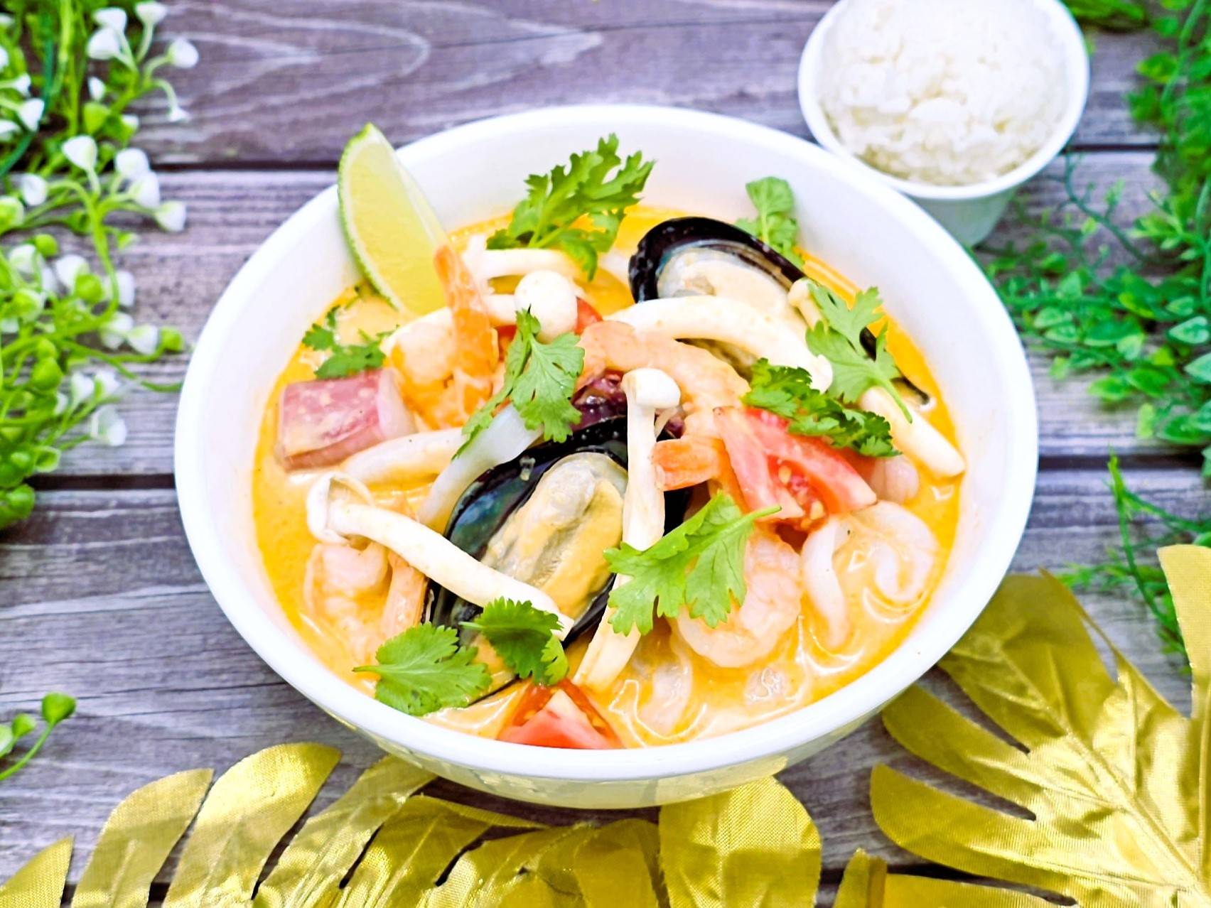 Том Ям с морепродуктами